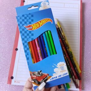 LÁPIS DE COR HOTWEELS 12 CORES